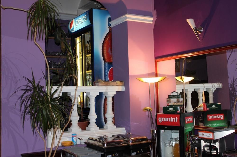 Club Hotel Praha Екстериор снимка