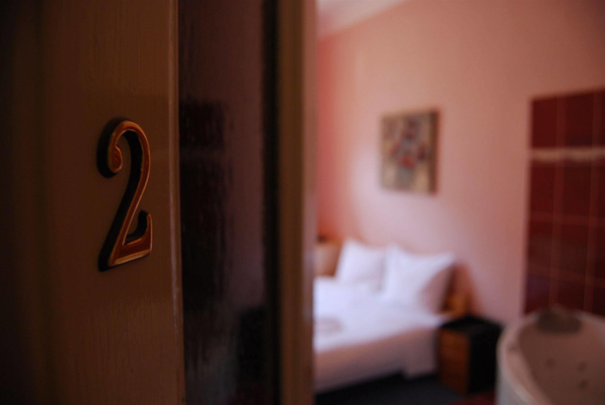 Club Hotel Praha Екстериор снимка