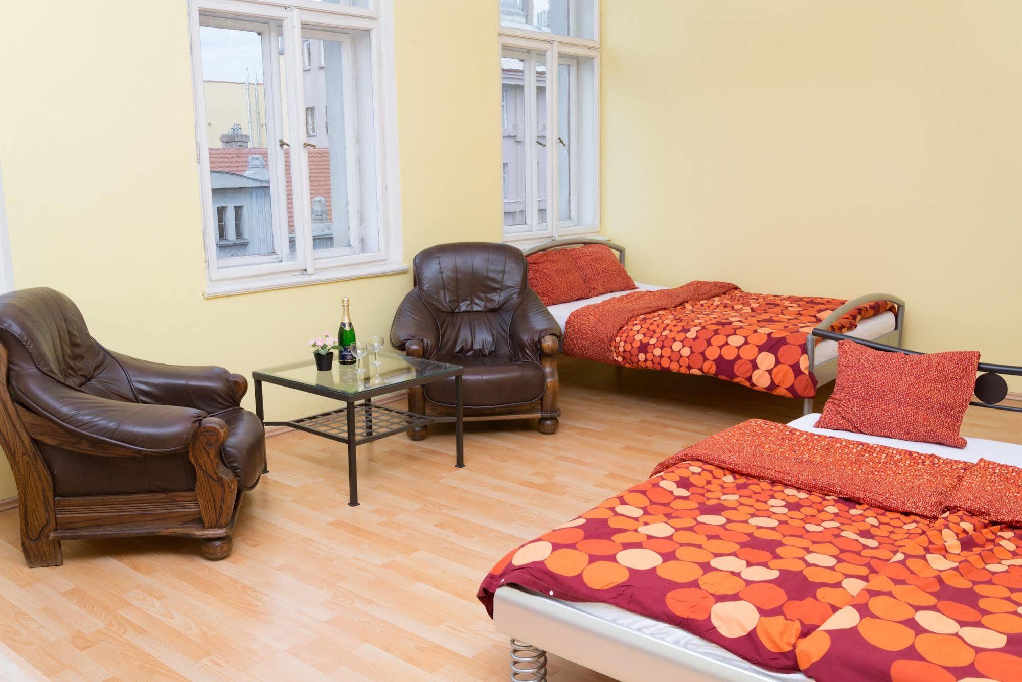 Club Hotel Praha Екстериор снимка
